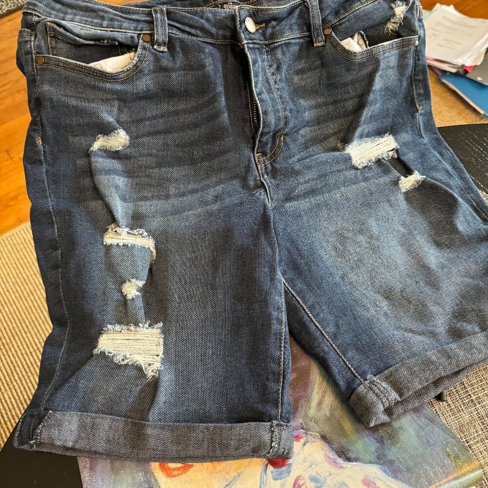 D. Jeans ripped long cuffed